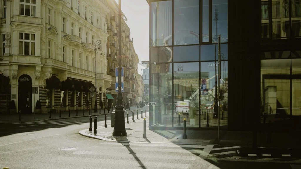 Modern City Streets 17