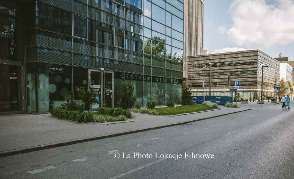 Modern City Streets 38