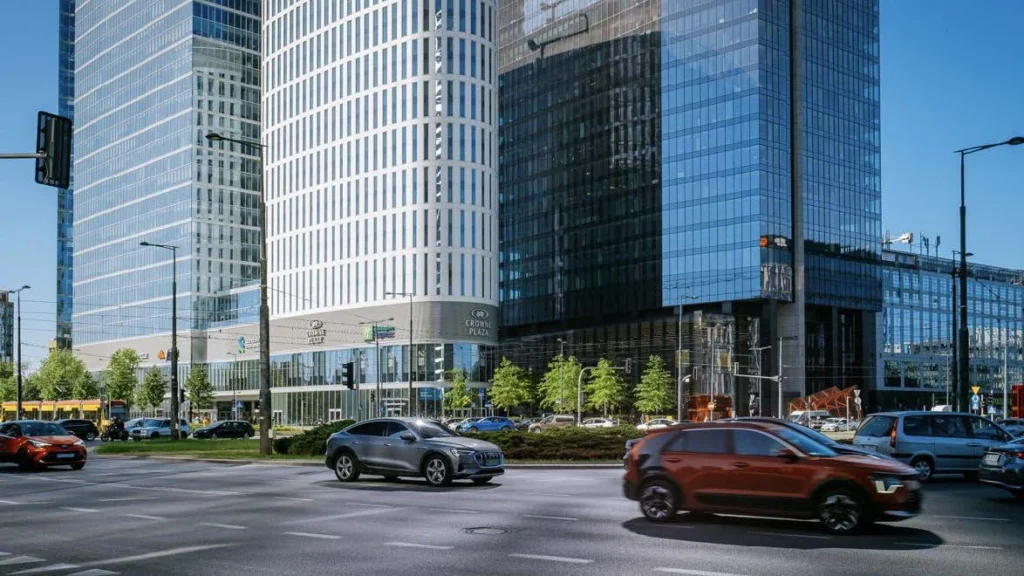 Modern City Streets 42