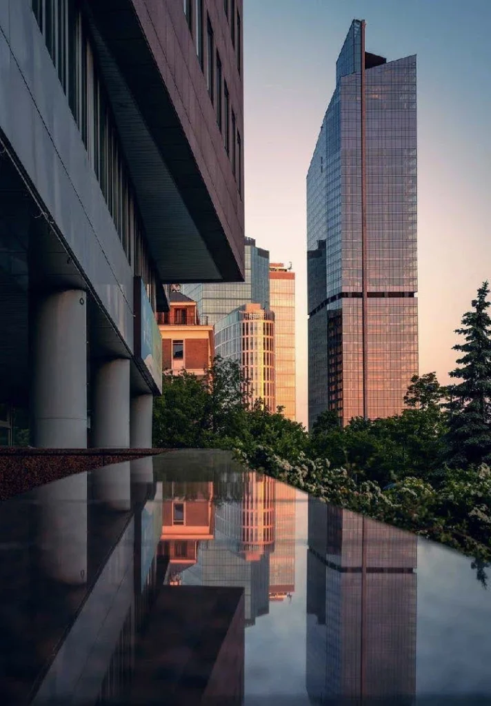 Modern City Streets 83