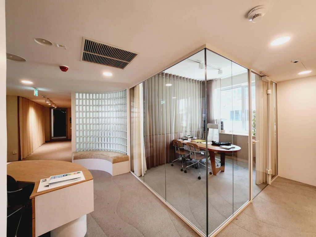 Offices 23