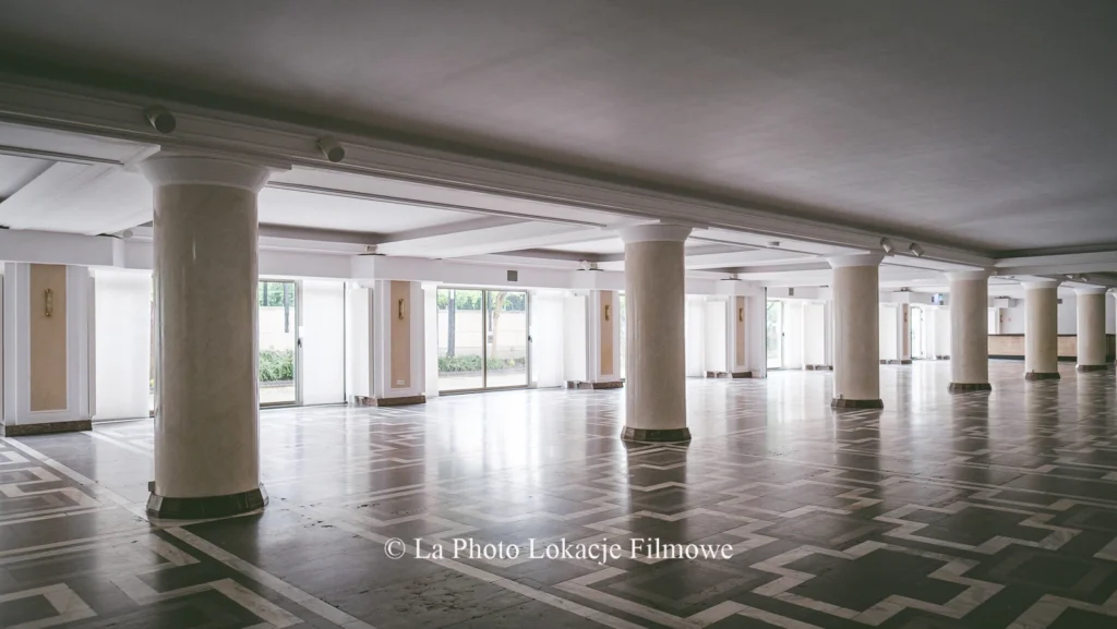 Event Spaces 47