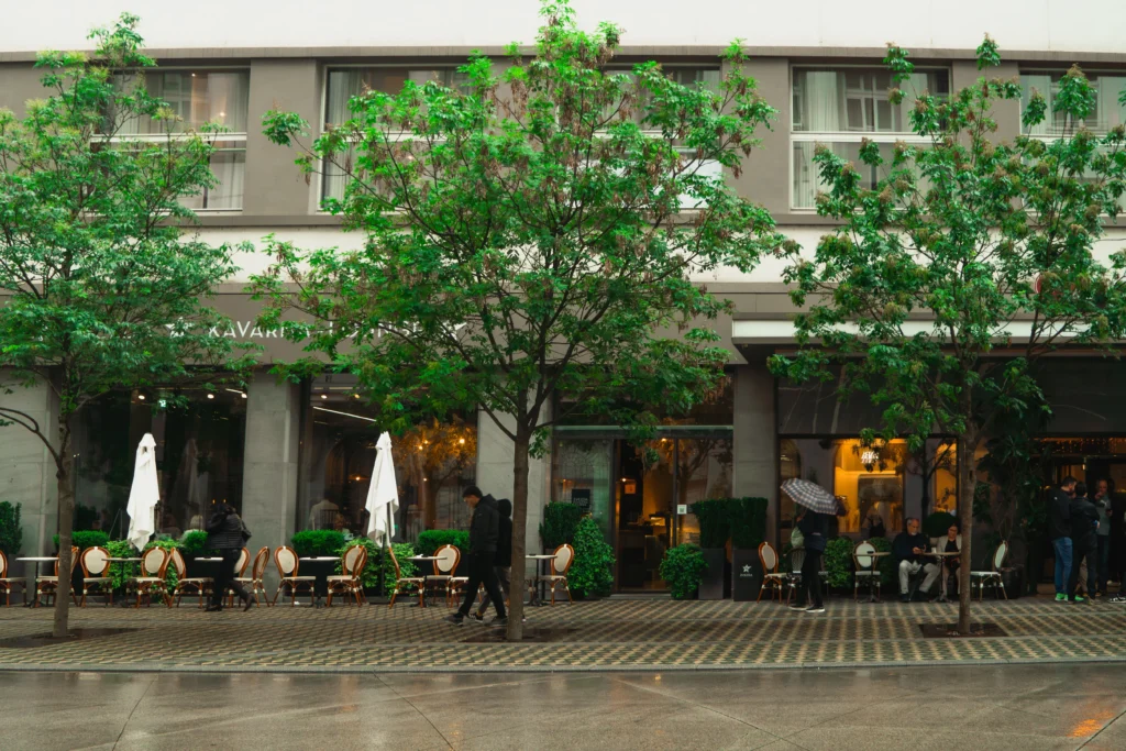 Restaurants 1