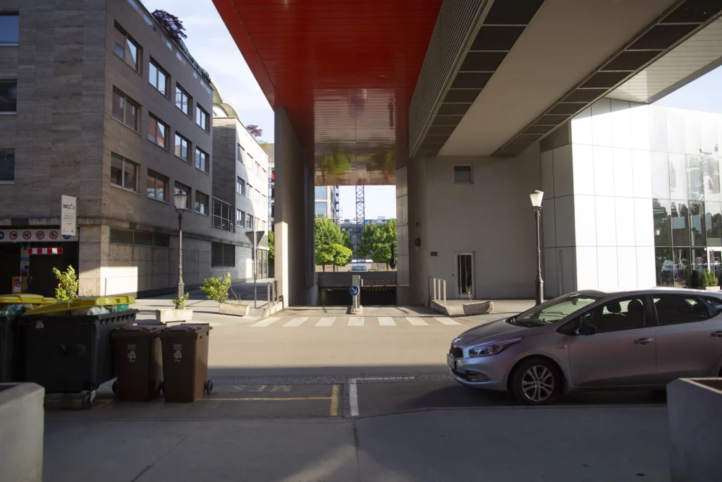 Modern / Business City Streets 1