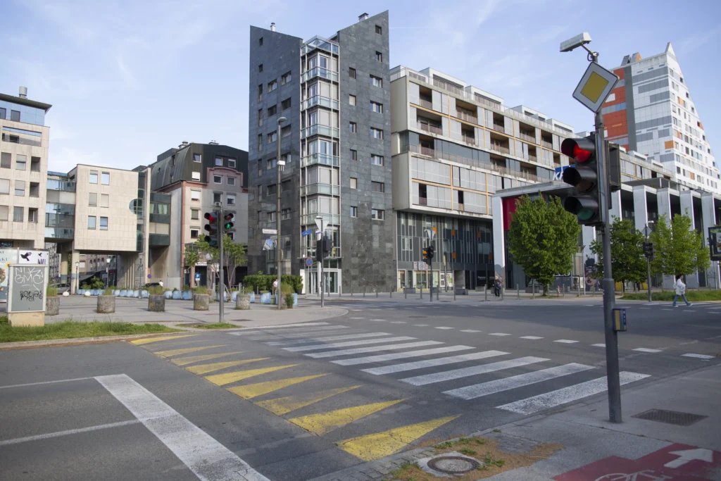 Modern / Business City Streets 2