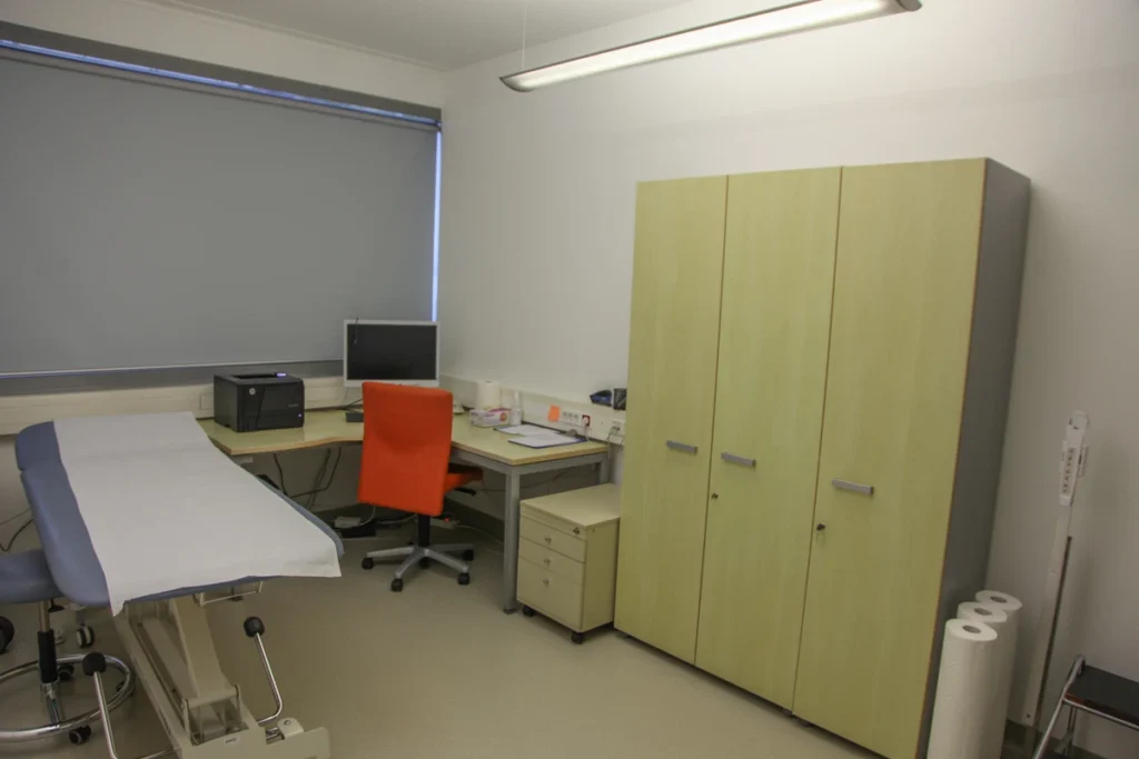 Hospitals 10