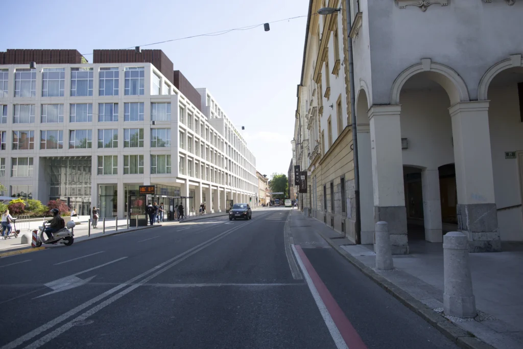 Modern / Business City Streets 5