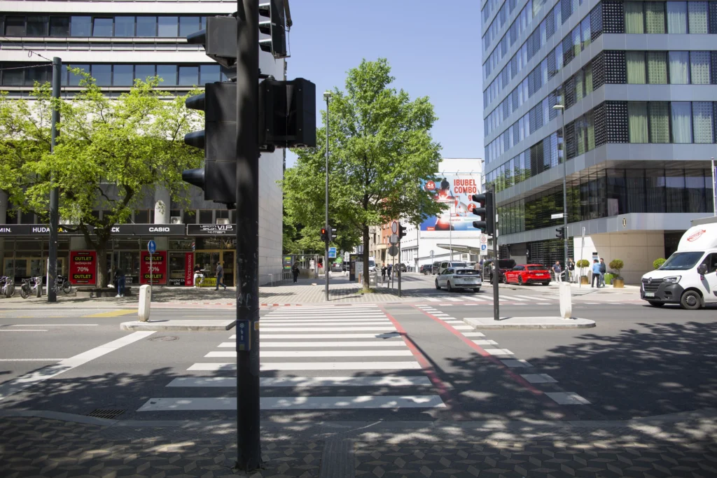 Modern / Business City Streets 8