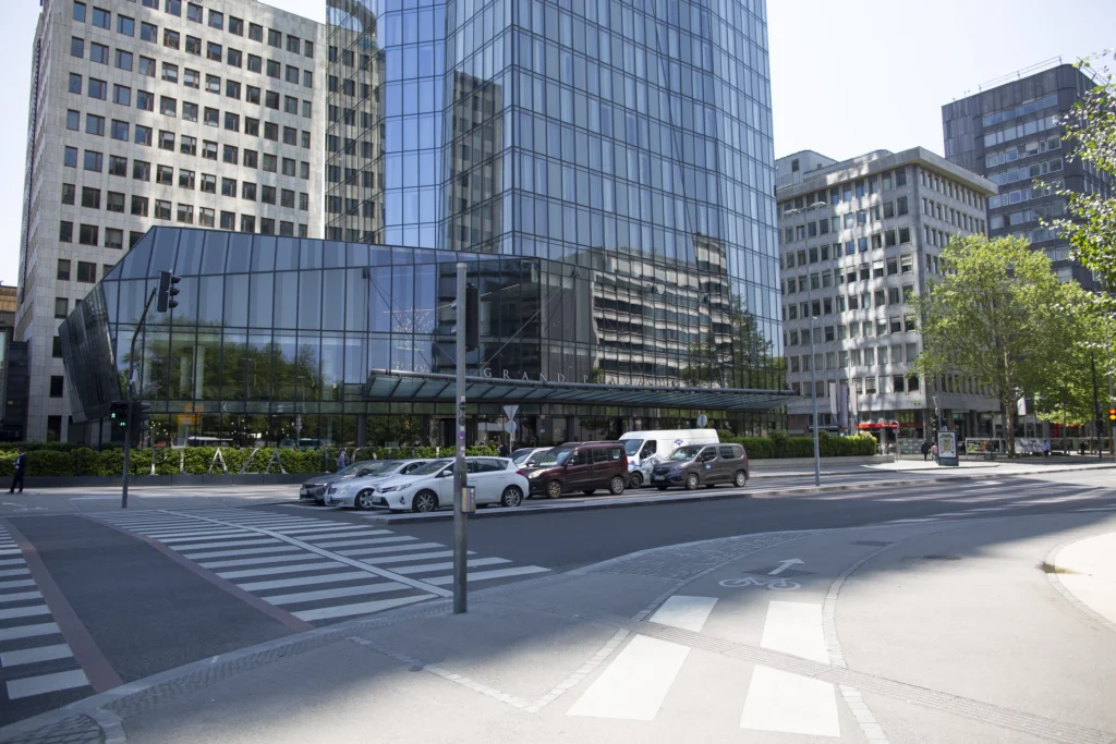 Modern / Business City Streets 9