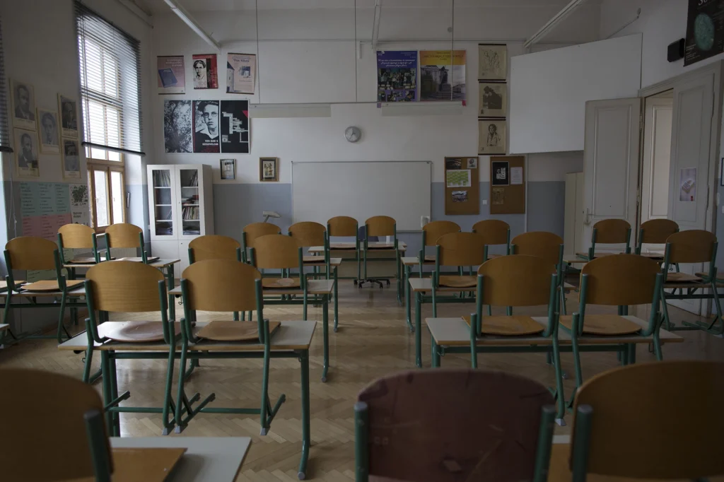 Schools & Universities 5