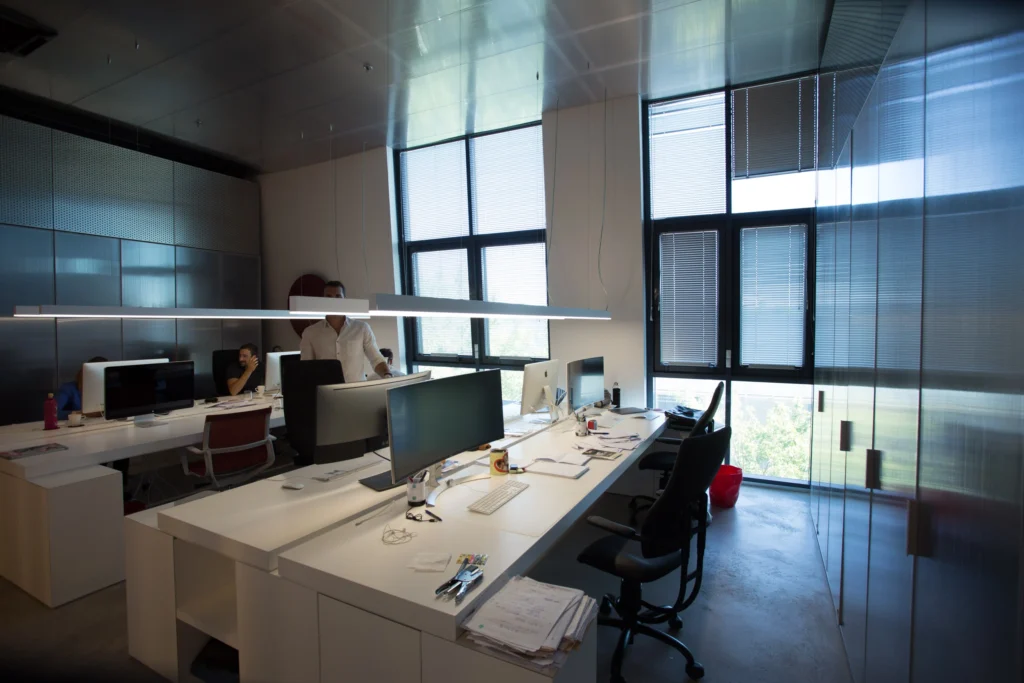 Offices 44