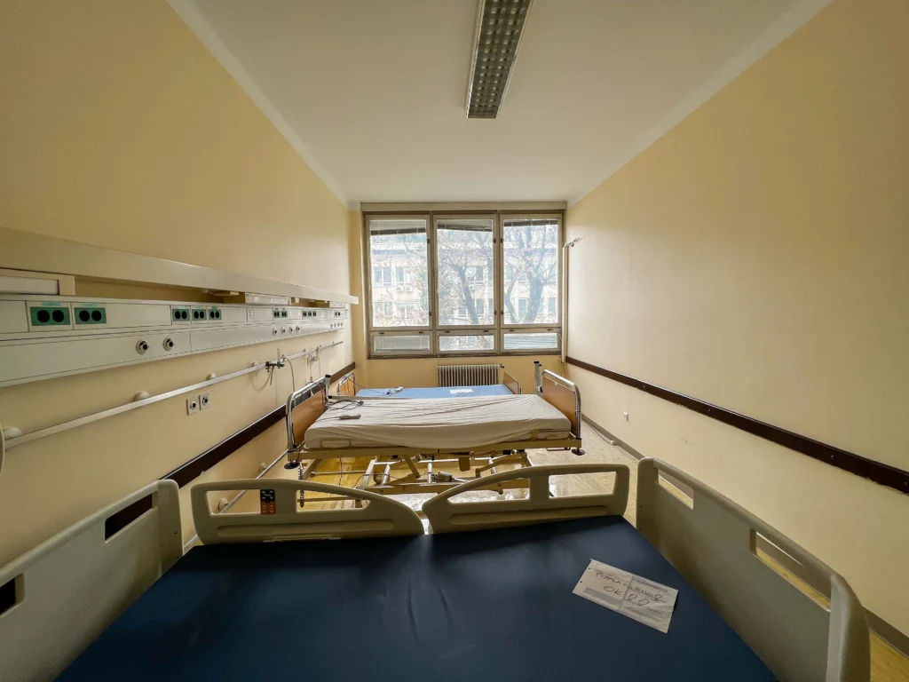 Hospitals 30