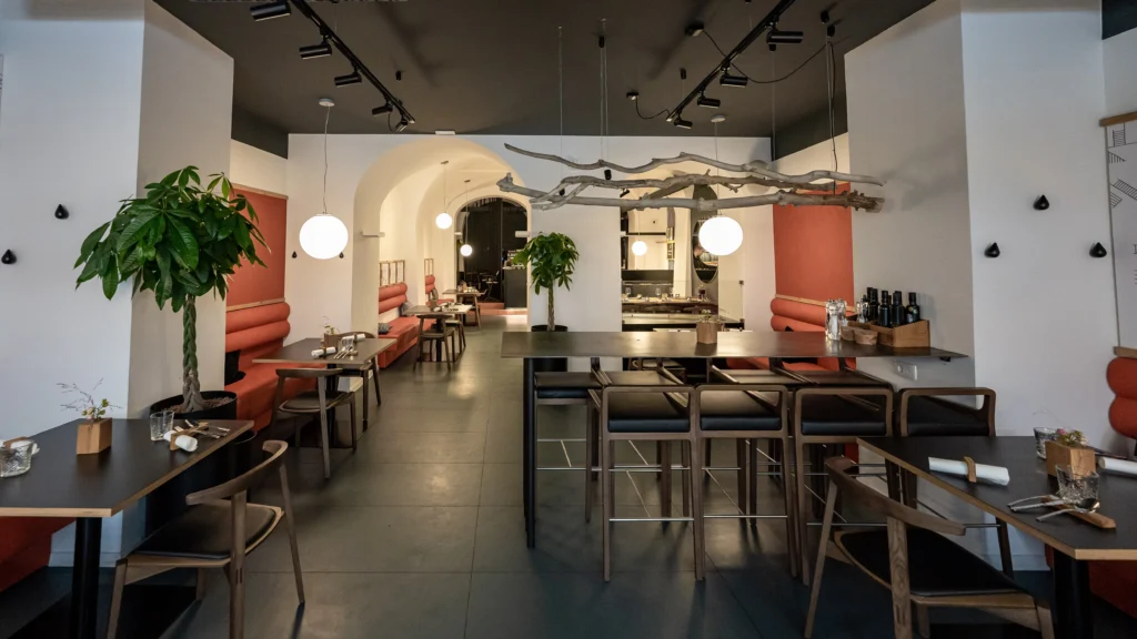 Restaurants 31