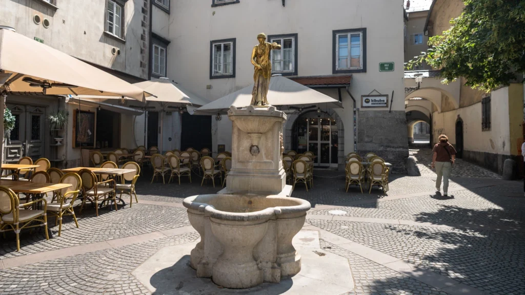Historic Old Towns 11