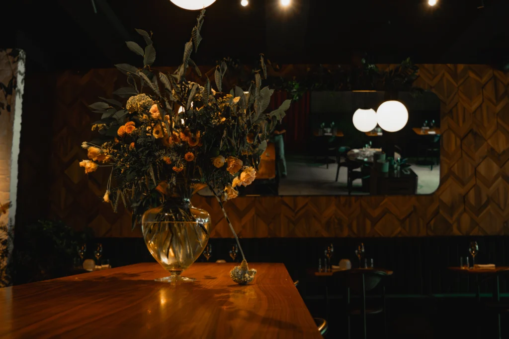 Restaurants 39