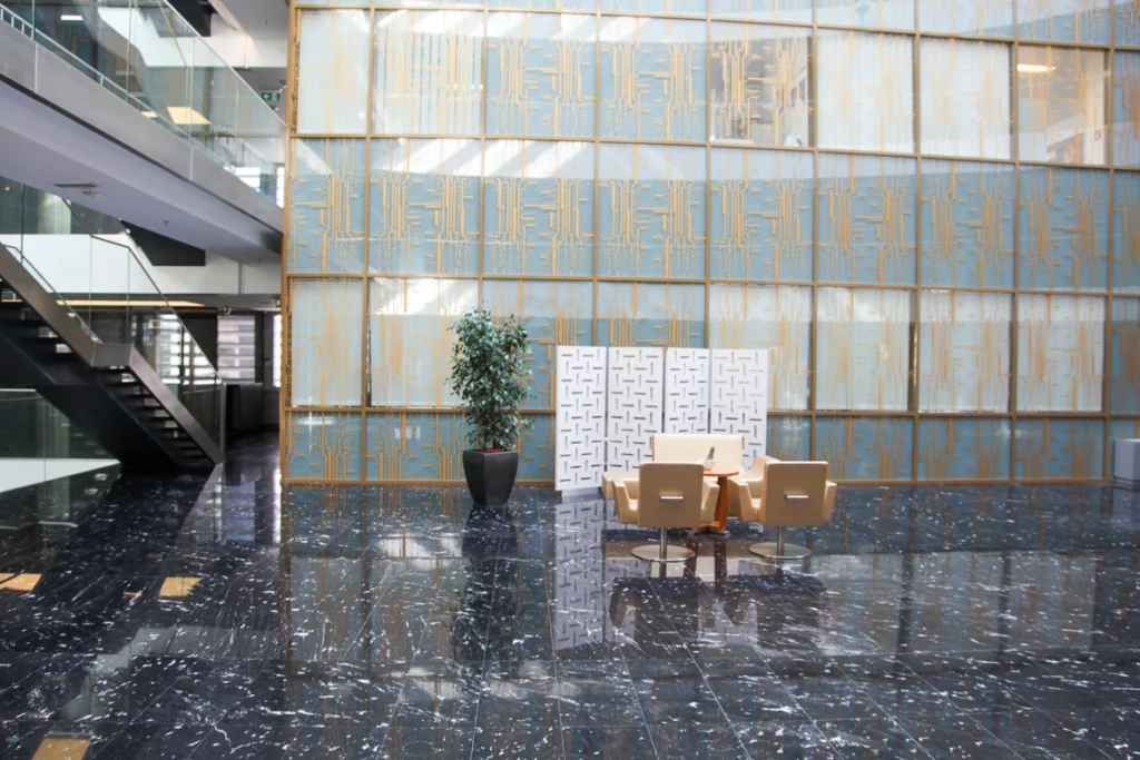Offices 73