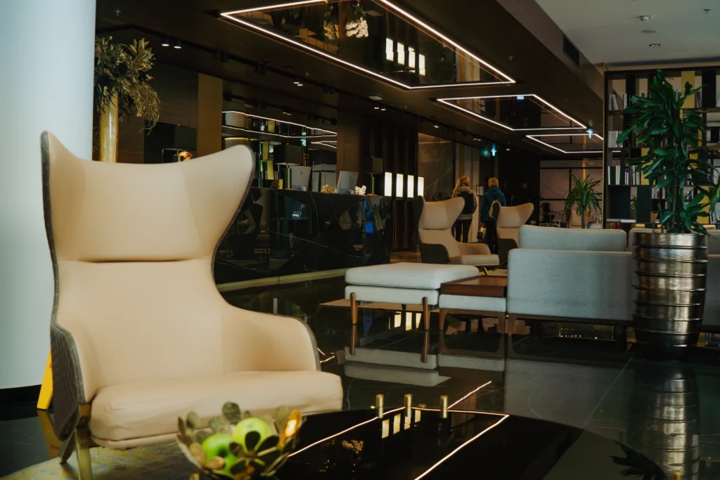 Restaurants 89