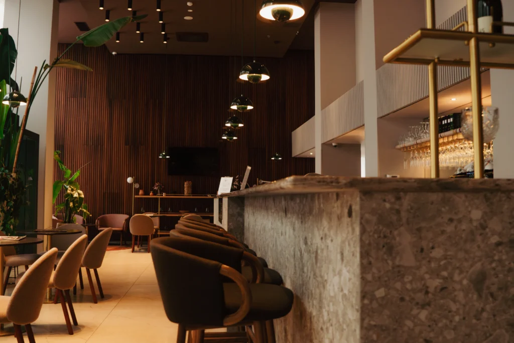 Restaurants 91