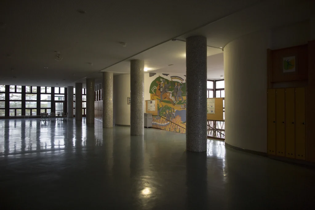 Schools & Universities 39