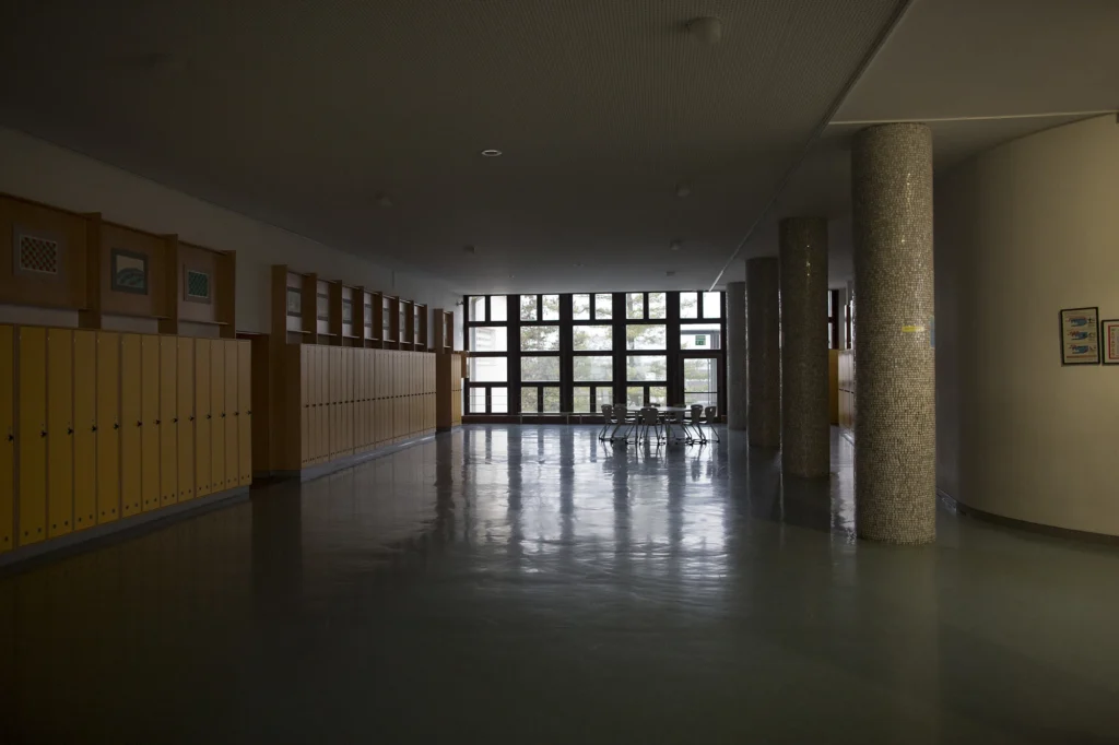 Schools & Universities 40