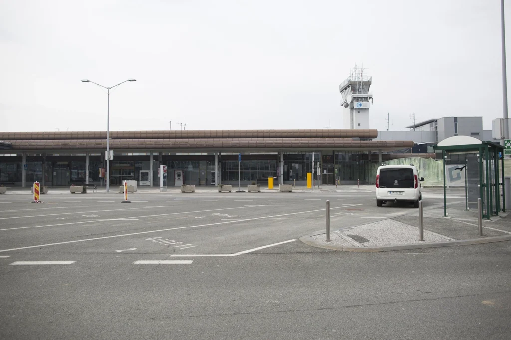 Transport / Roads / Train Stations / Airports 7