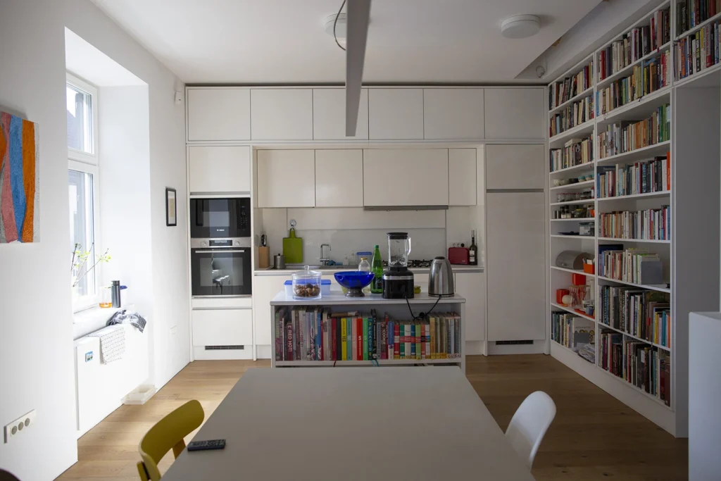 Houses / Apartments 45