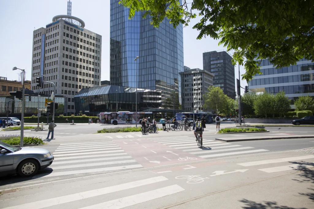 Modern / Business City Streets 20