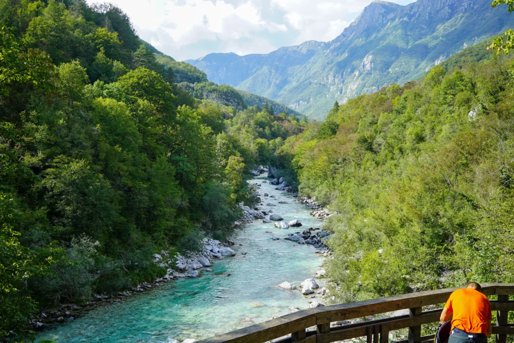 Rivers / Lakes 25