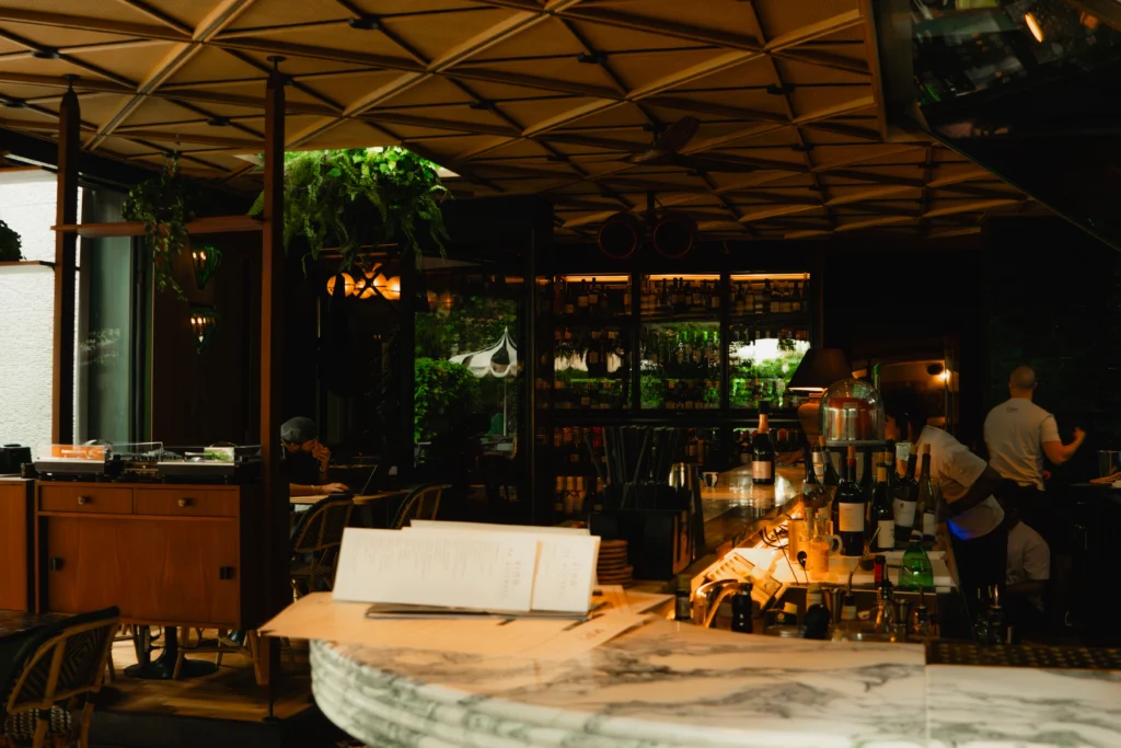 Restaurants 96