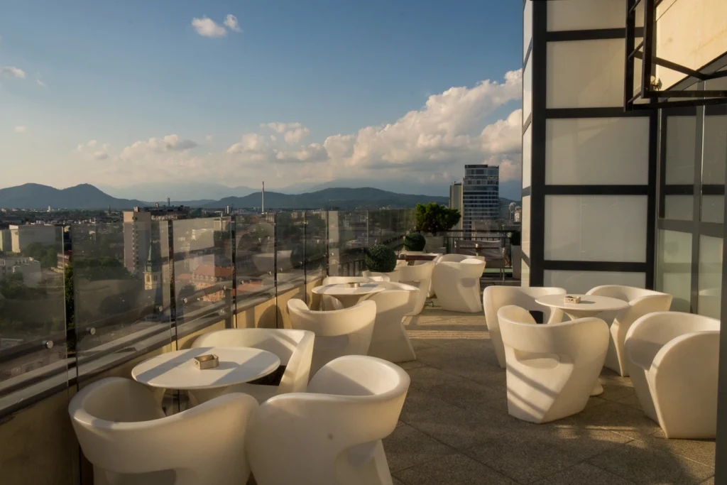 Rooftop 34