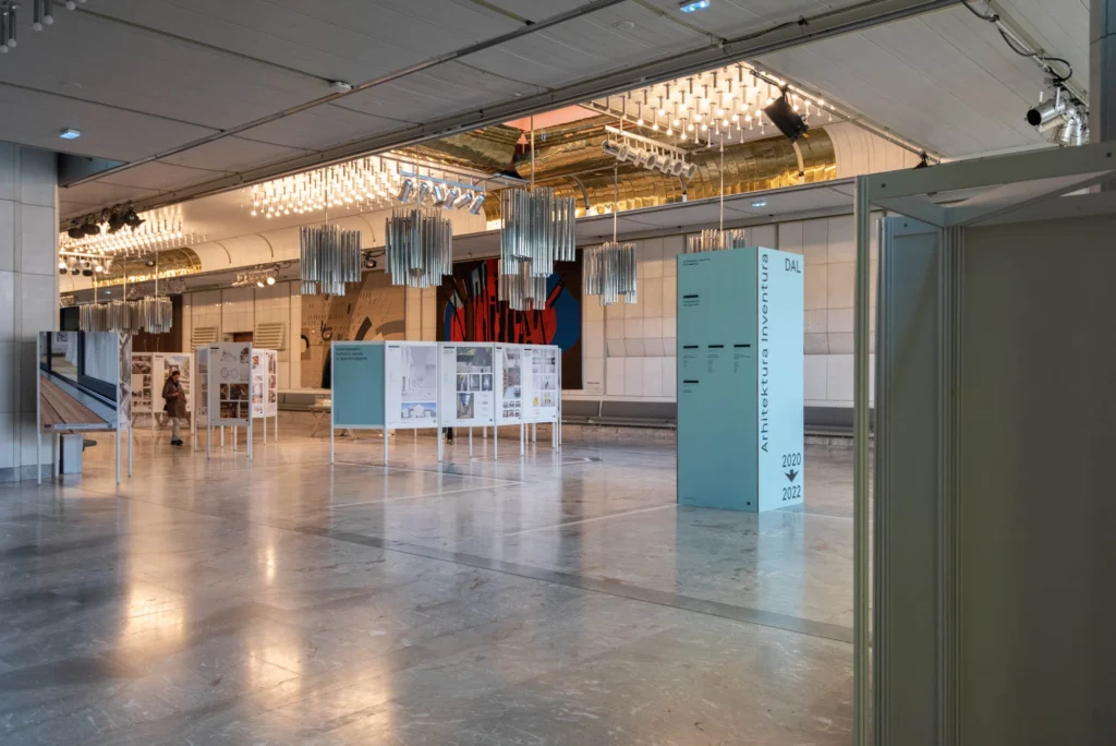 Event Spaces 51