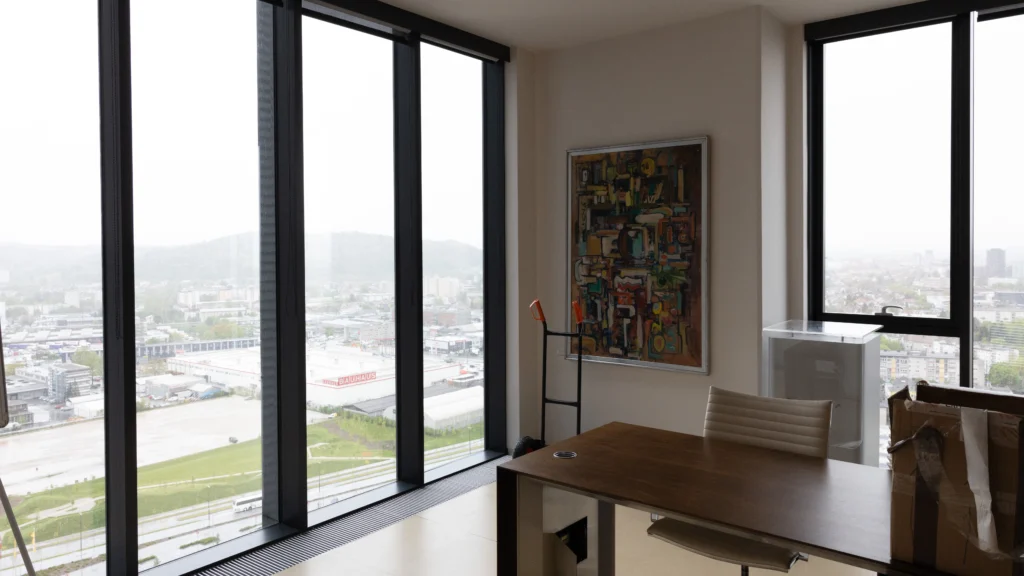 Offices 82