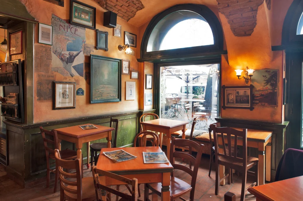 Restaurants 108